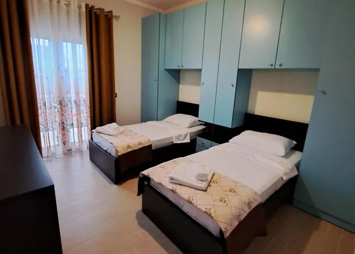 Gili & Delo Luxury Apartments-νear Airport Casa vacanze Valjiosi